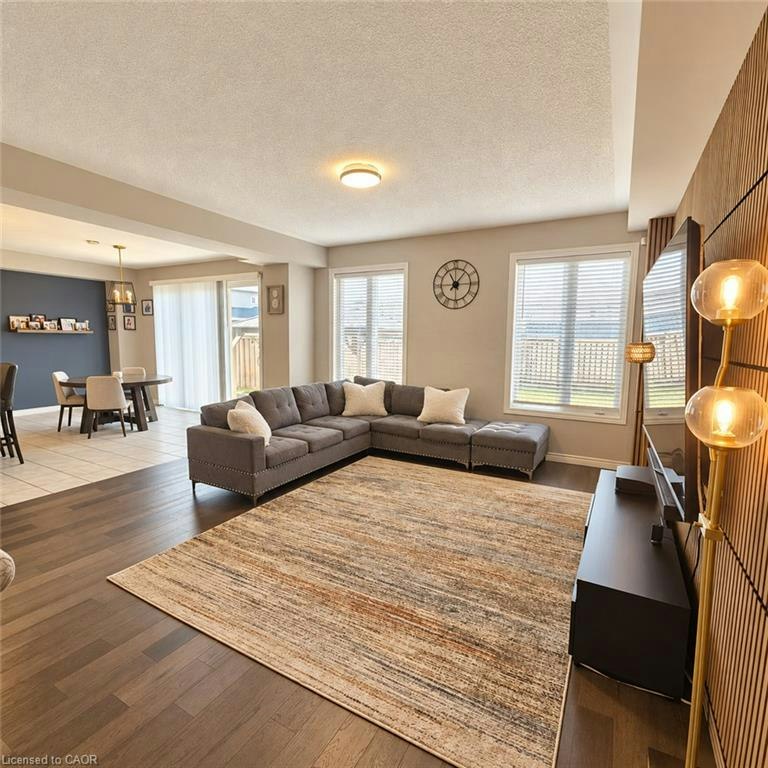 26 Strauch Avenue, Township of Wilmot, ON, N3A 4N7 - 6