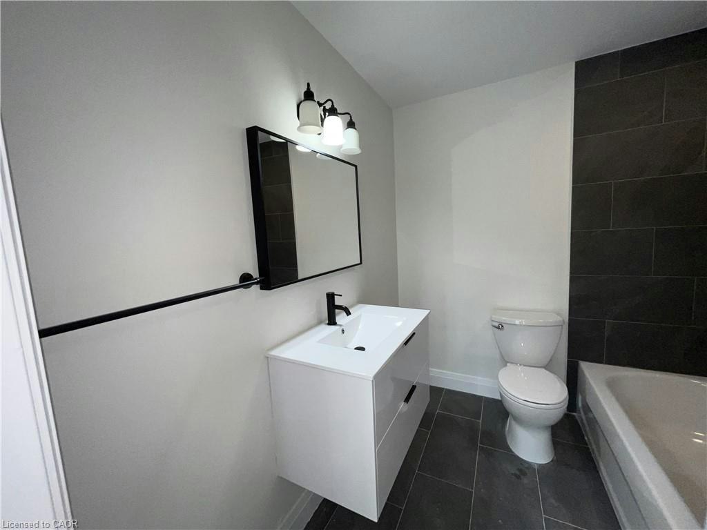 Upper-289 Fairfield Avenue, Hamilton, ON, L8H 5H5 - 10