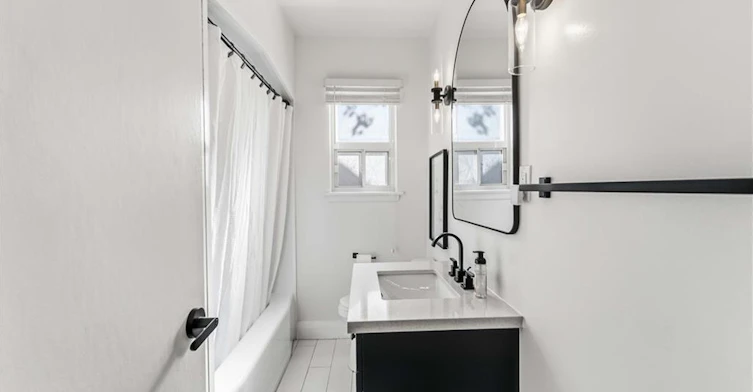 Main Floor-41 Sharon Avenue, Hamilton, ON, L8T 1E2 - 12