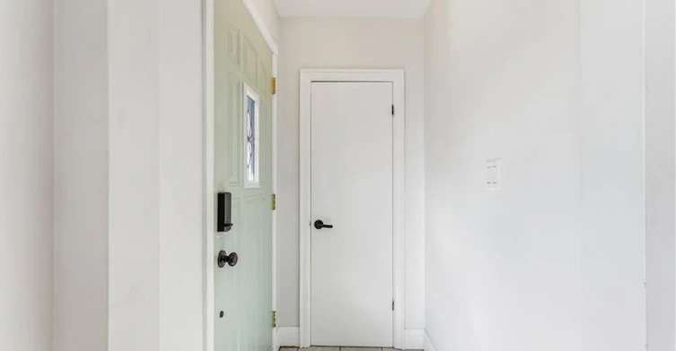 Main Floor-41 Sharon Avenue, Hamilton, ON, L8T 1E2 - 5