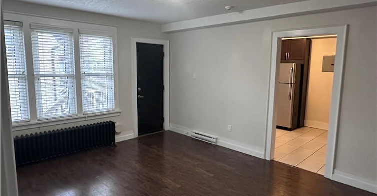 203-58-60 Madison Avenue N, Kitchener, ON, N2H 2Z6 - 2