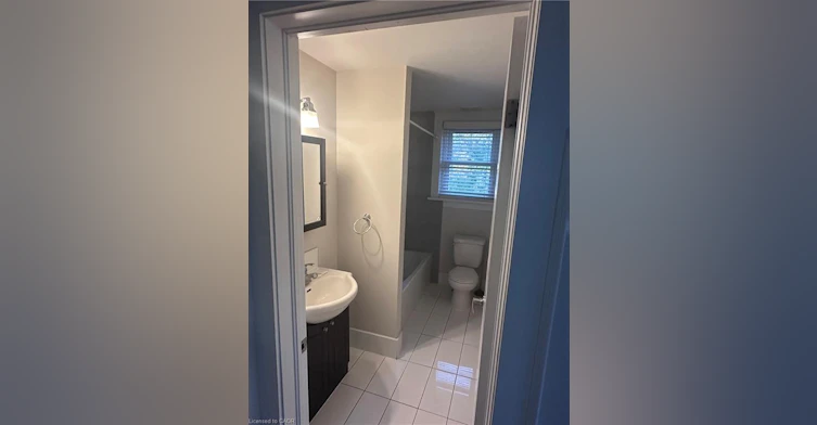 203-58-60 Madison Avenue N, Kitchener, ON, N2H 2Z6 - 3