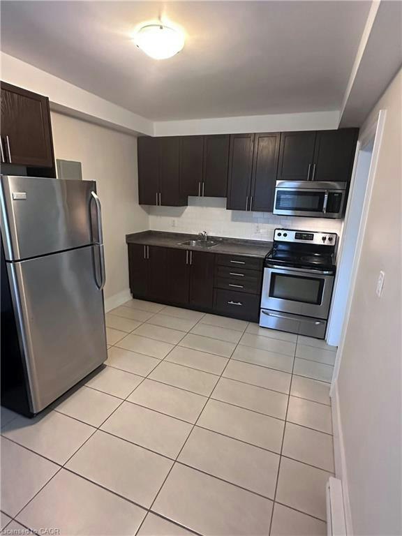 203-58-60 Madison Avenue N, Kitchener, ON, N2H 2Z6 - 8