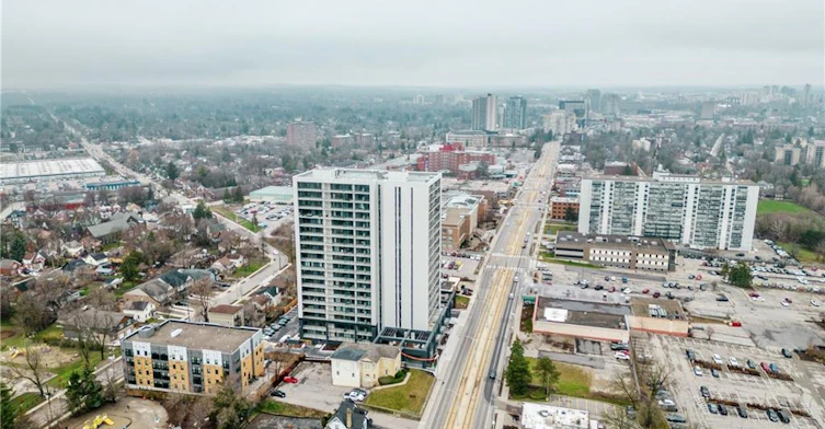 1412-741 King Street W, Kitchener, ON, N2G 0E9