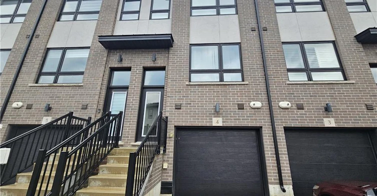 4-720 Grey Street, Brantford, ON, N3S 0K2