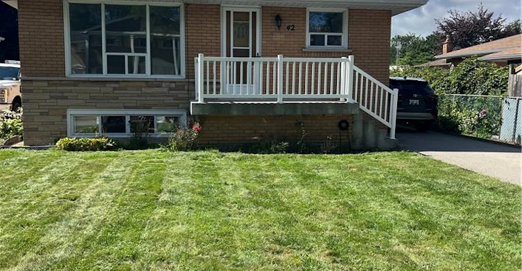 Upper-42 Woodman Drive S, Hamilton, ON, L8K 4E4