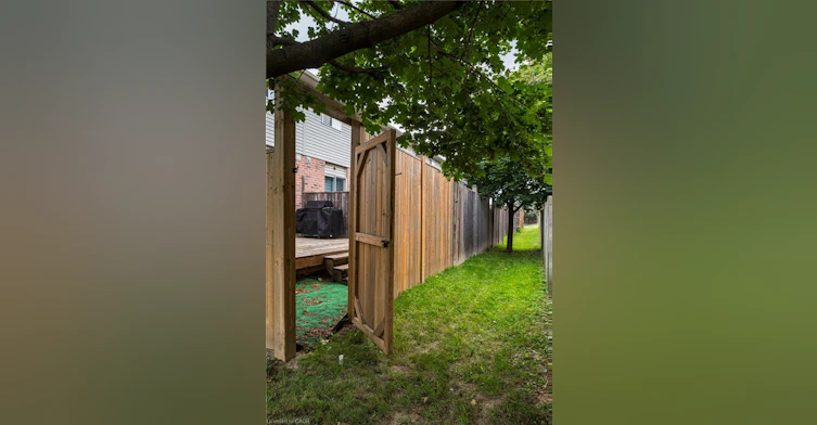 11-39 Pinewoods Drive, Hamilton, ON, L8J 3Z3 - 9