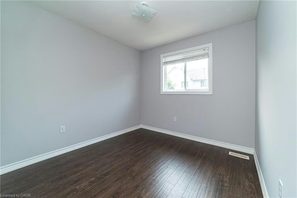 11-39 Pinewoods Drive, Hamilton, ON, L8J 3Z3 - 25