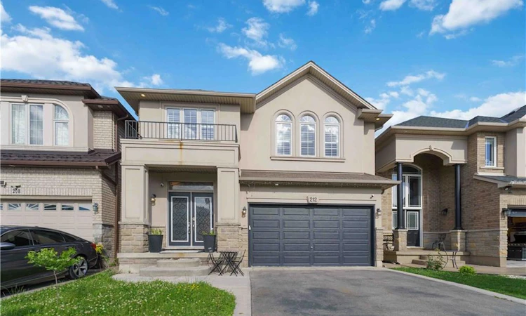 212 Chartwell Circle