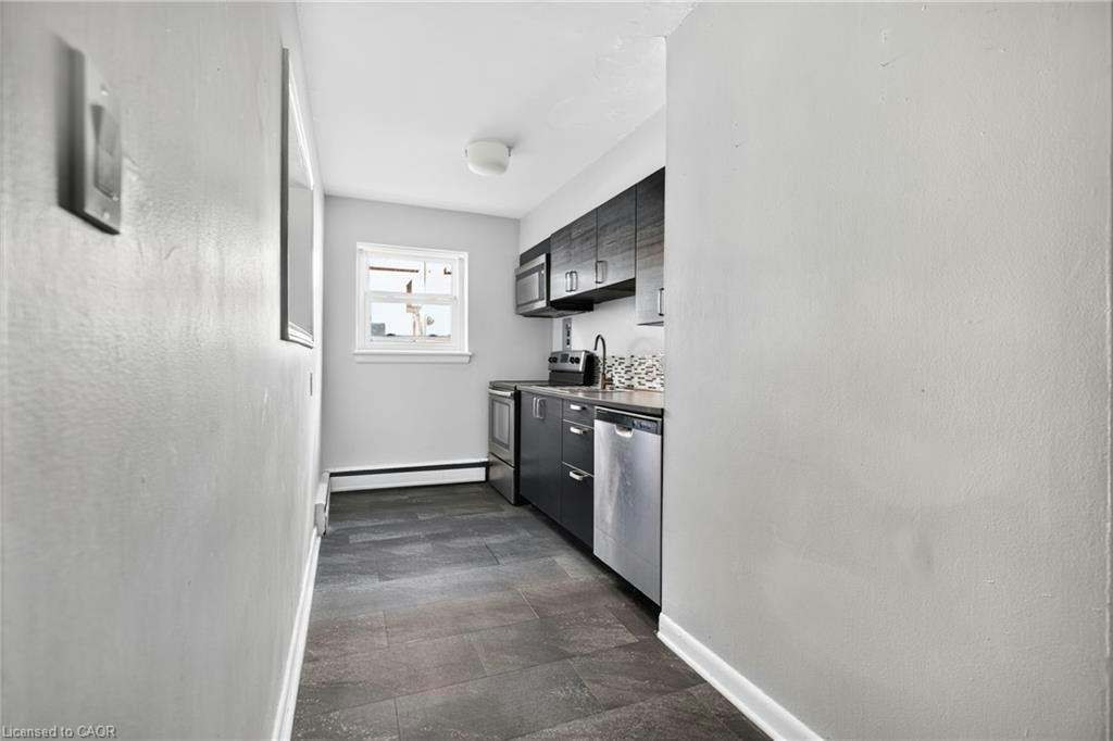 1-3 Applewood Avenue, Hamilton, ON, L8G 3S4 - 9
