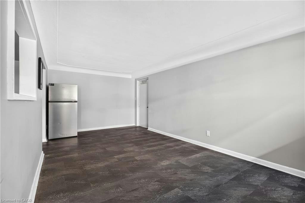 1-3 Applewood Avenue, Hamilton, ON, L8G 3S4 - 4