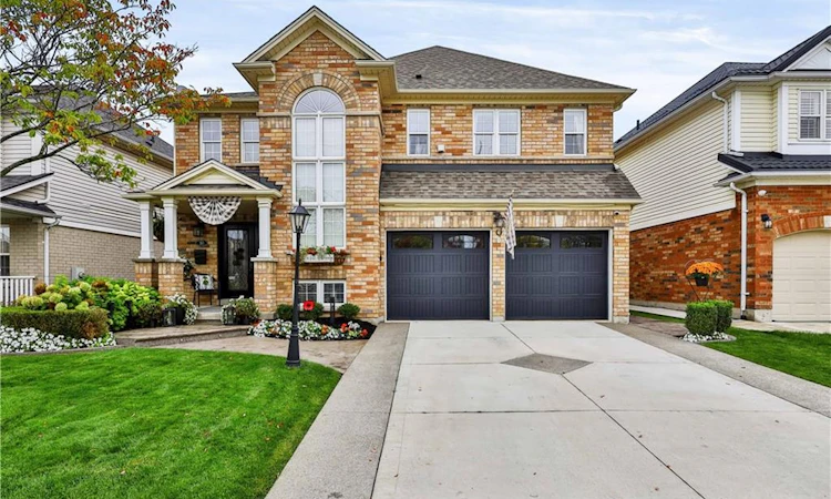 30 Waldie Crescent