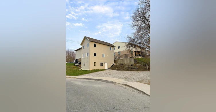 2-20 Puleston Street, Brantford, ON, N3S 6P2 - 18