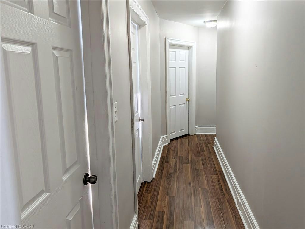 Upper-12 East 24th Street, Hamilton, ON, L8V 2X7 - 9