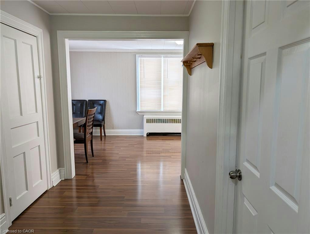 Upper-12 East 24th Street, Hamilton, ON, L8V 2X7 - 7