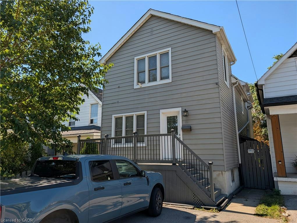 Upper-12 East 24th Street, Hamilton, ON, L8V 2X7