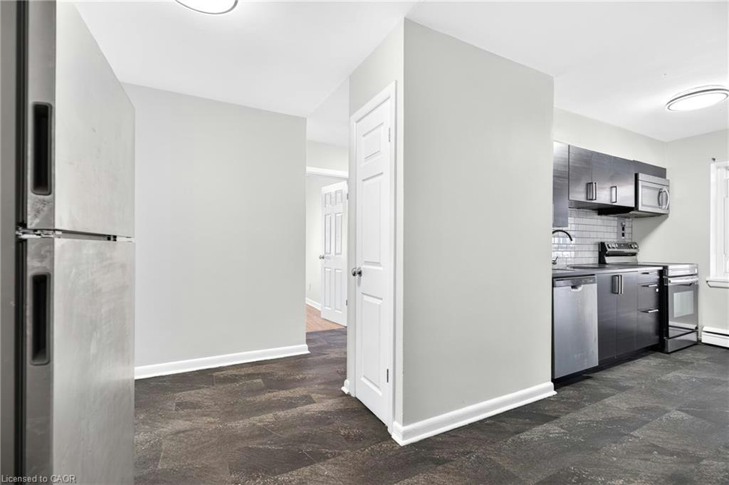 3-3 Applewood Avenue, Hamilton, ON, L8G 3S4 - 11