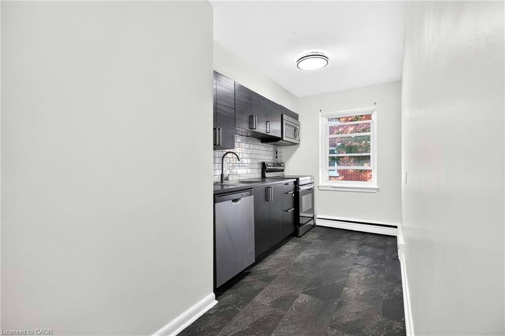 3-3 Applewood Avenue, Hamilton, ON, L8G 3S4 - 9