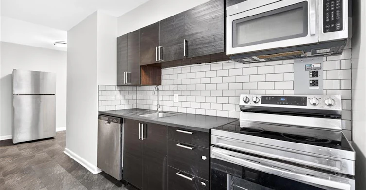3-3 Applewood Avenue, Hamilton, ON, L8G 3S4 - 10