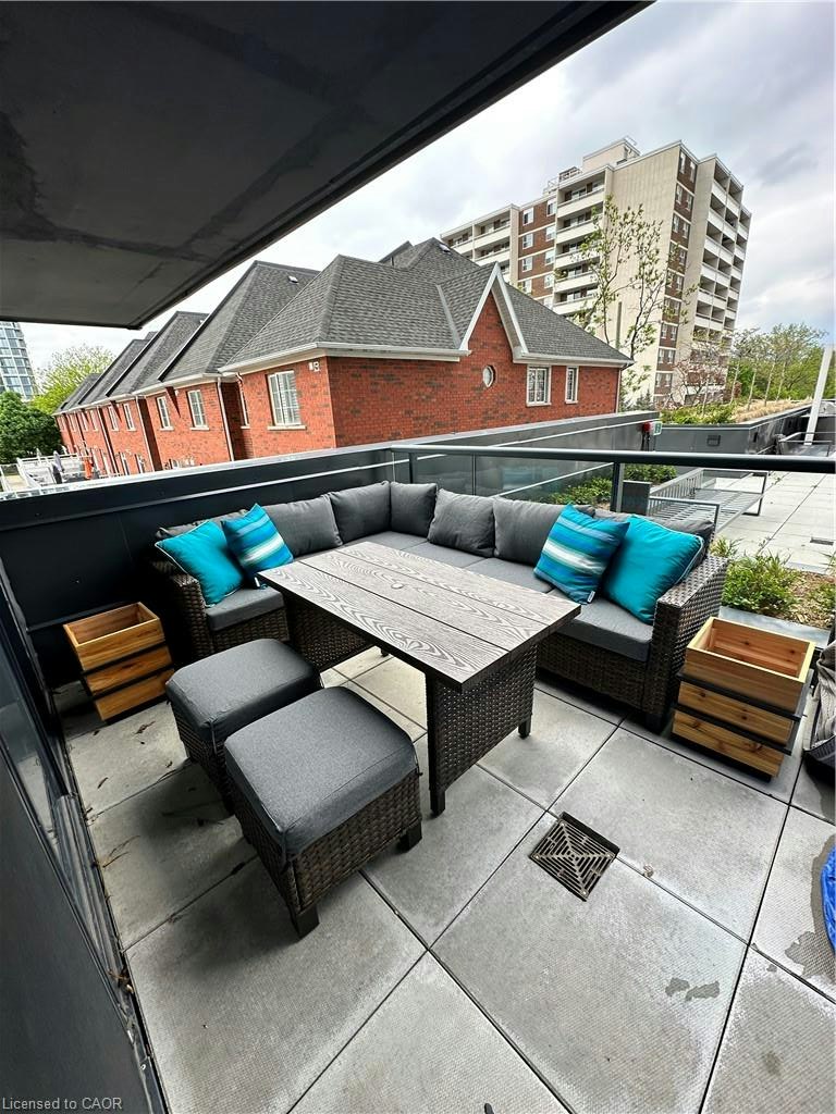 210-370 Martha Street, Burlington, ON, L7R 0G9 - 24