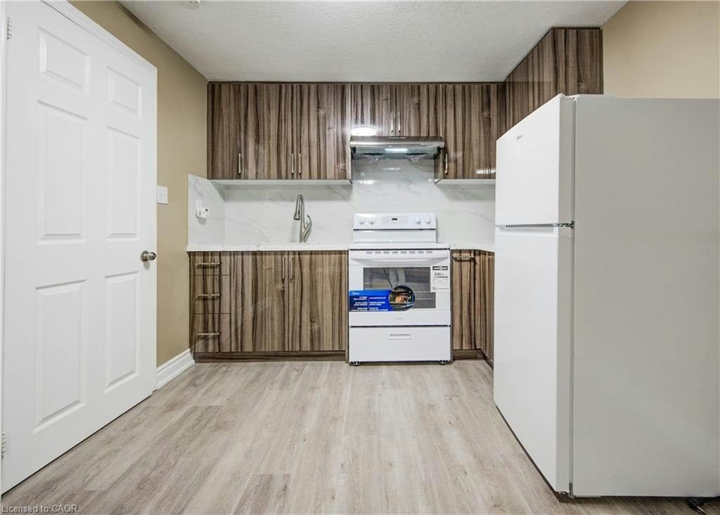 Lower-388 Rittenhouse Road, Kitchener, ON, N2E 3M4 - 6