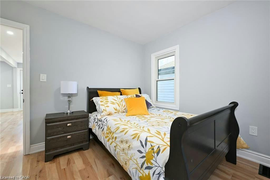 Upper-213 East 28th Street, Hamilton, ON, L8V 3H9 - 18