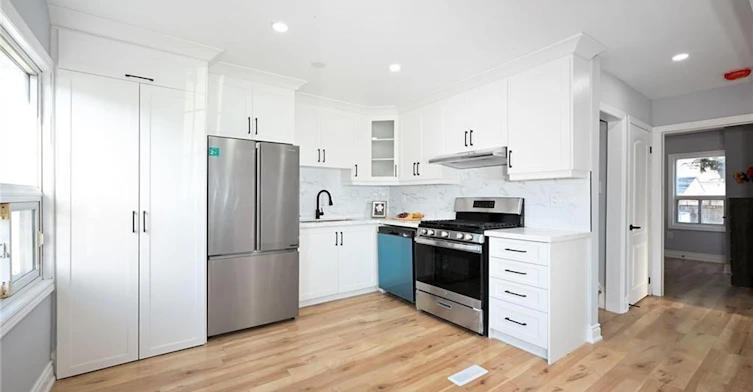 Upper-213 East 28th Street, Hamilton, ON, L8V 3H9 - 2