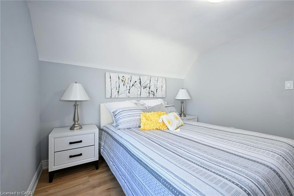 Upper-213 East 28th Street, Hamilton, ON, L8V 3H9 - 27