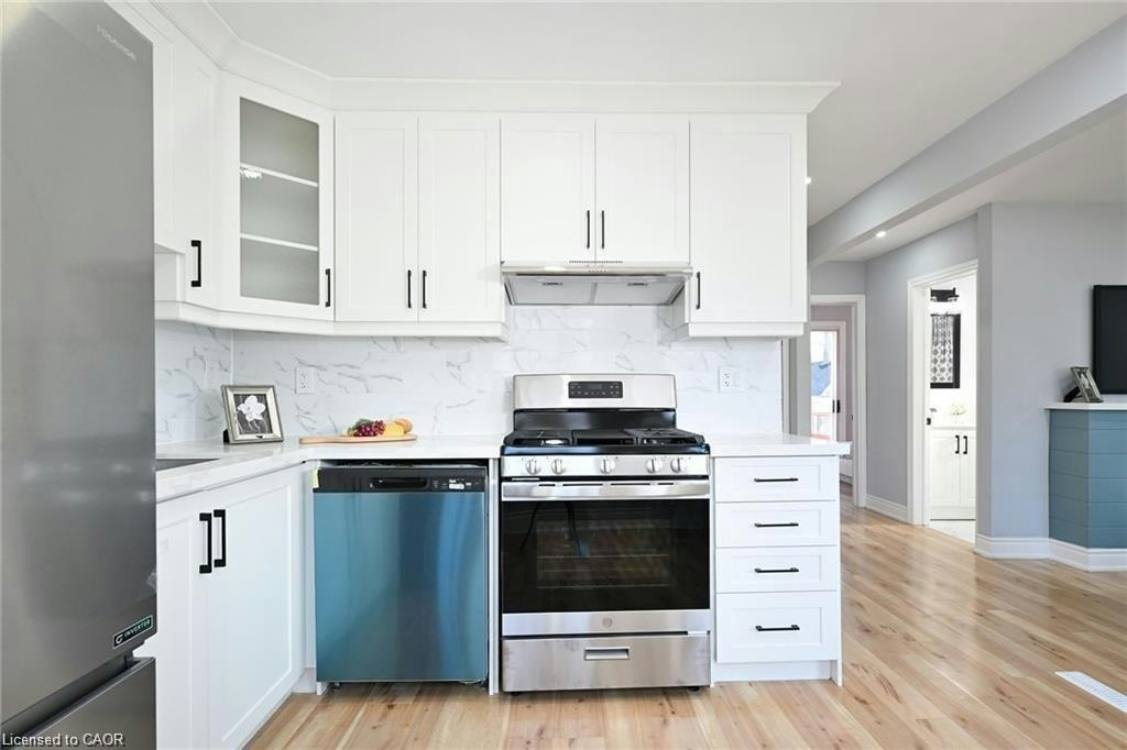 Upper-213 East 28th Street, Hamilton, ON, L8V 3H9 - 8
