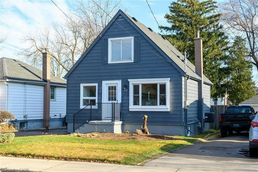 Upper-213 East 28th Street, Hamilton, ON, L8V 3H9