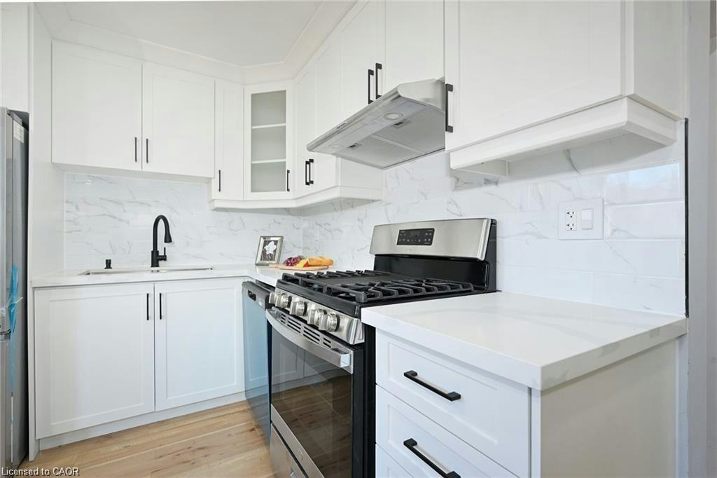 Upper-213 East 28th Street, Hamilton, ON, L8V 3H9 - 7