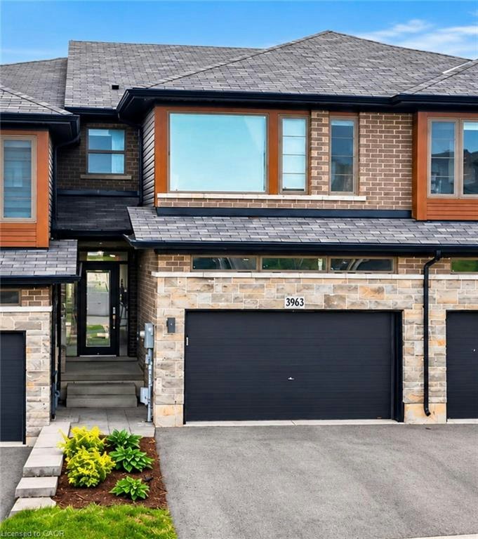 3963 Crown Street, Lincoln, ON, L3J 0T1