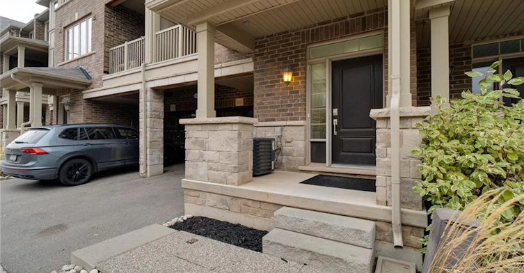 3105 Blackfriar Common, Oakville, ON, L6H 0R3 - 3