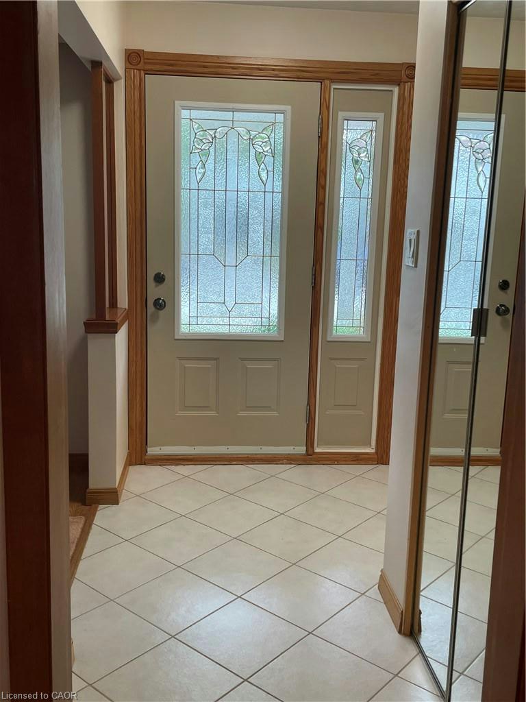 72 Purnell Drive, Hamilton, ON, L9C 4Y3 - 3
