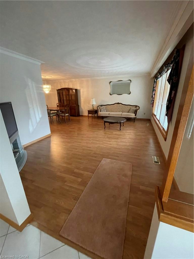 72 Purnell Drive, Hamilton, ON, L9C 4Y3 - 6