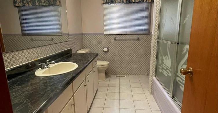 72 Purnell Drive, Hamilton, ON, L9C 4Y3 - 10