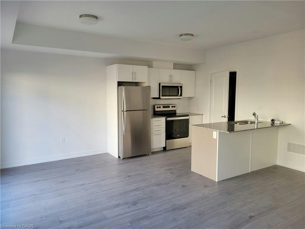 #50-205 West Oak Trail, Kitchener, ON, N2R 0R9 - 3