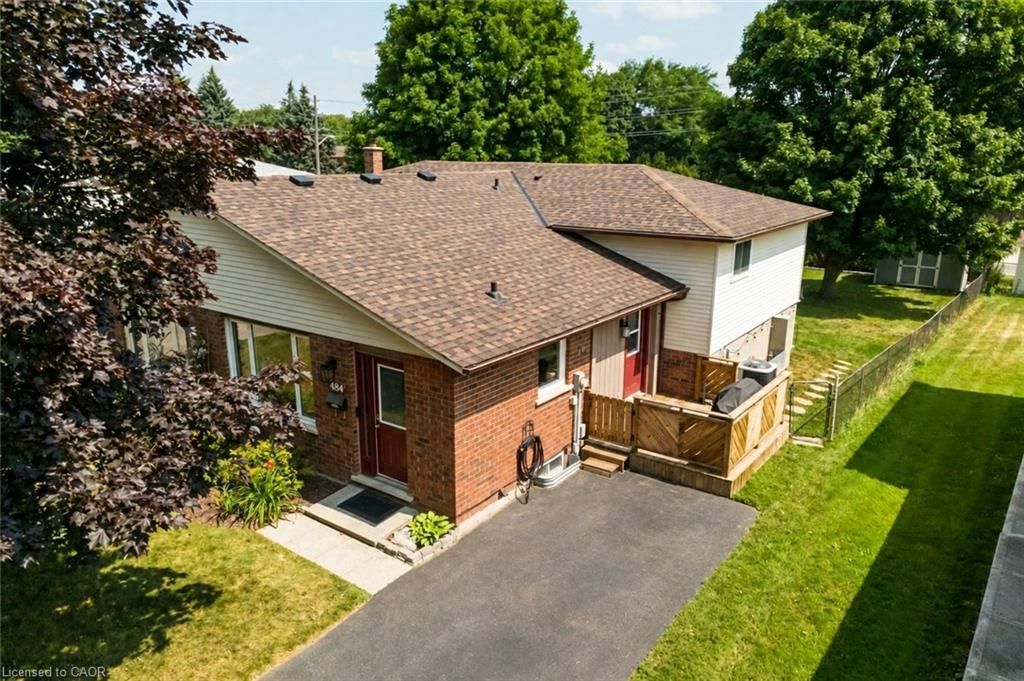 B-484 Redfox Road, Waterloo, ON, N2K 2V8