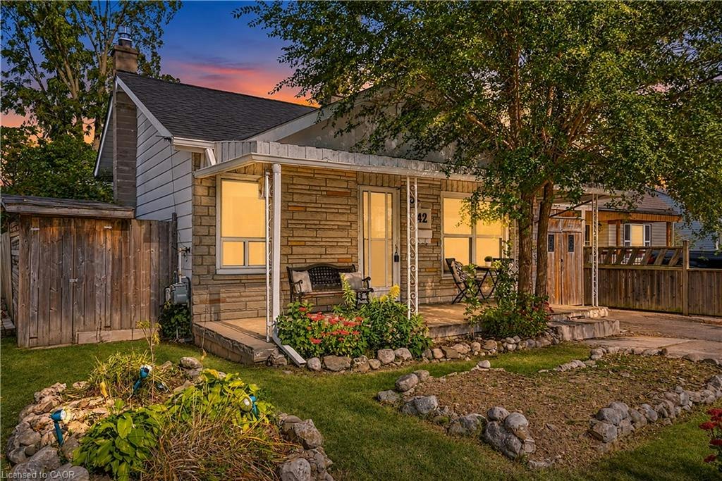 42 Sanderson Street, Brantford, ON, N3S 2V2