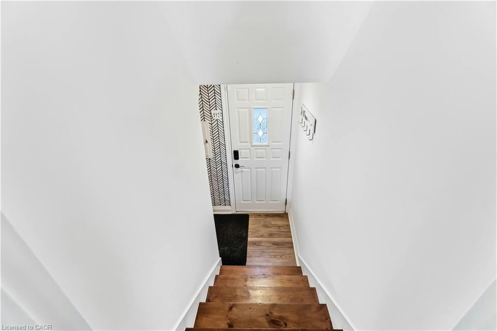 Basement Unit-41 Sharon Avenue, Hamilton, ON, L8T 1E2 5