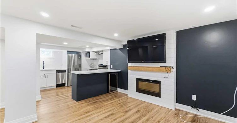 Basement Unit-41 Sharon Avenue, Hamilton, ON, L8T 1E2 - 7