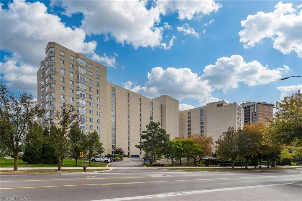 103-5280 Lakeshore Road, Burlington, ON, L7L 5R1