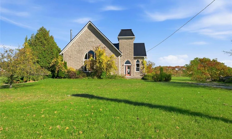 205 Norfolk County #45 Road