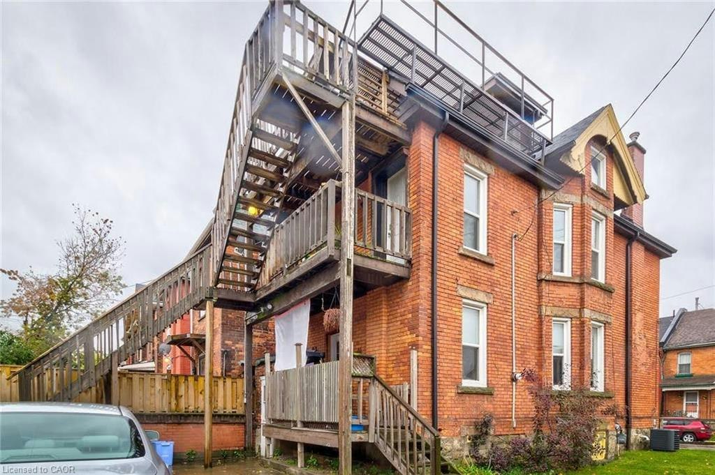 44 Ashley Street, Hamilton, ON, L8L 5S6 2
