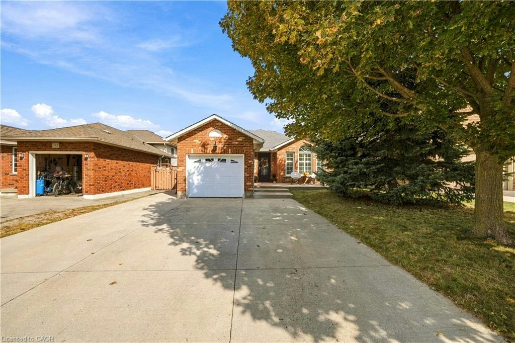 776 Acadia Drive, Hamilton, ON, L8W 3V2