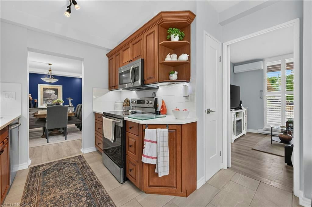 101-28 Robinson Street N, Grimsby, ON, L3M 3C9 - 32