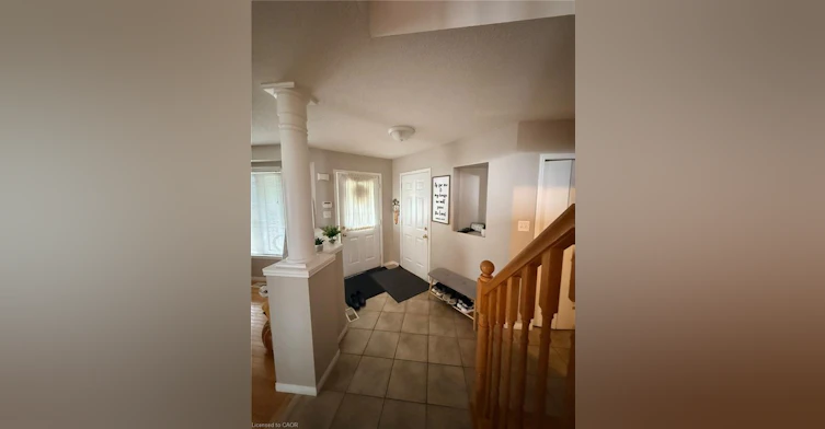 424 Newport Drive, Cambridge, ON, N3H 5S6 - 4