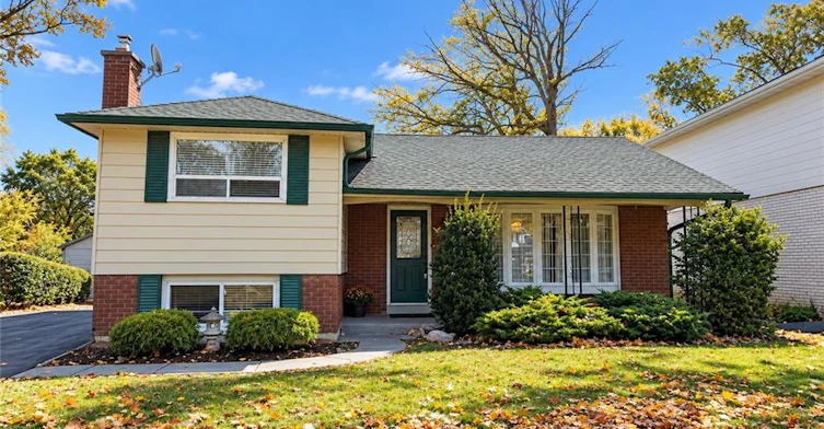 5440 Windermere Drive, Burlington, ON, L7L 3M5