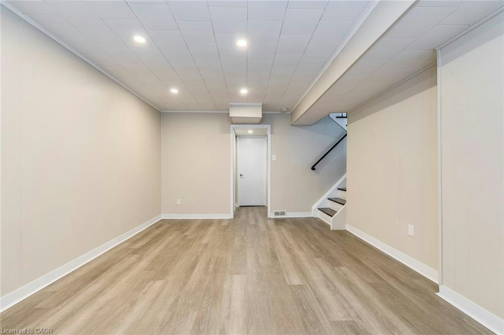 5440 Windermere Drive, Burlington, ON, L7L 3M5 - 32