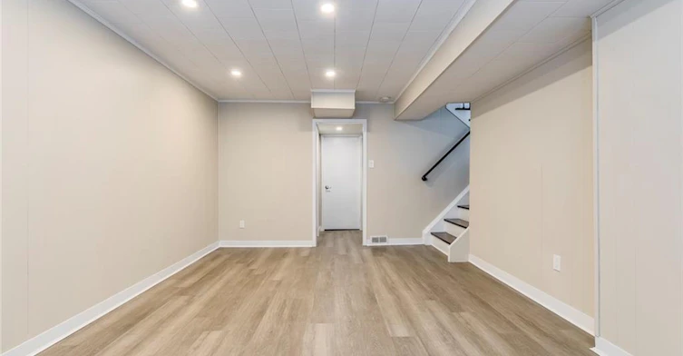 5440 Windermere Drive, Burlington, ON, L7L 3M5 - 32